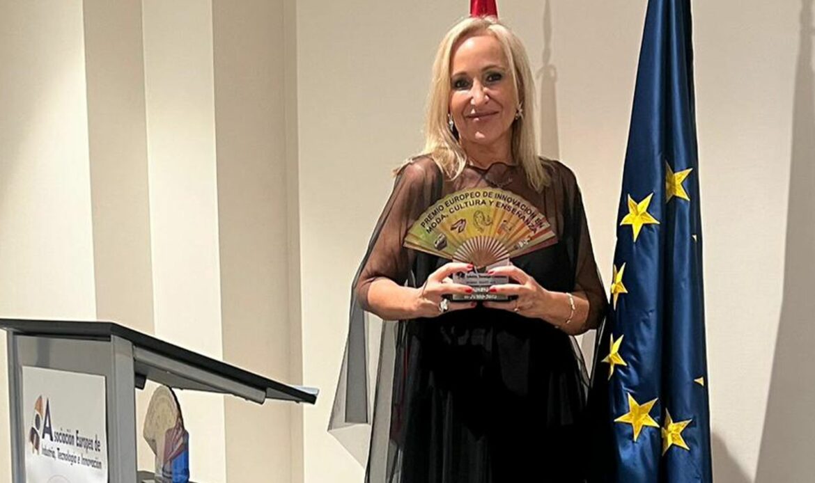 La Dra. Gracia Moreno Torres Especialista en Medicina Estética recibió el Premio de la AEITI