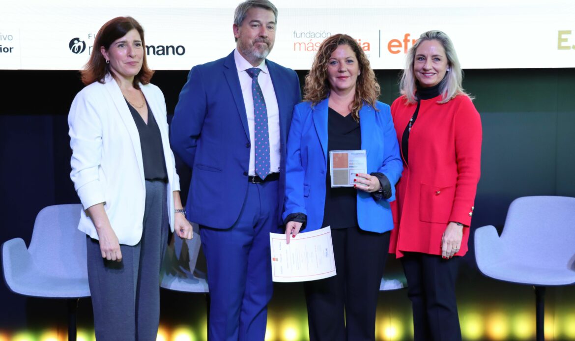 Allianz Partners recibe el distintivo MásTalentoSenior de la Fundación MásFamilia