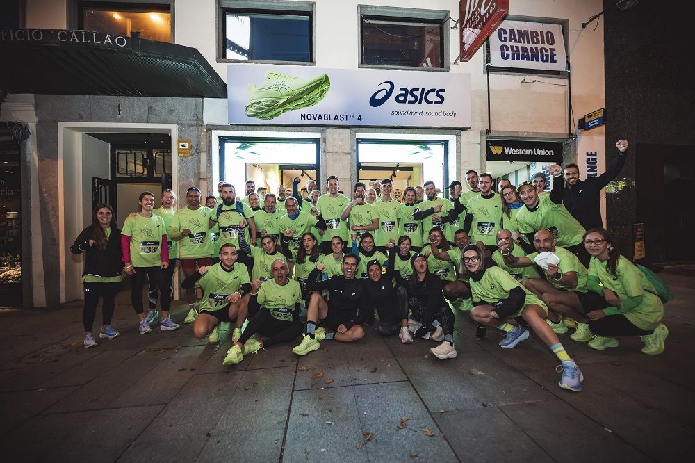ASICS revoluciona el centro de Madrid con casi un centenar de corredores probando las nuevas NOVABLAST™ 4