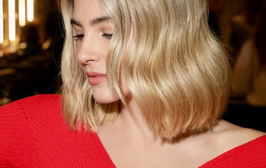 Andrea Duro confía en Arkhé Cosmetics para preparar su melena antes de los famosos premios del cine español