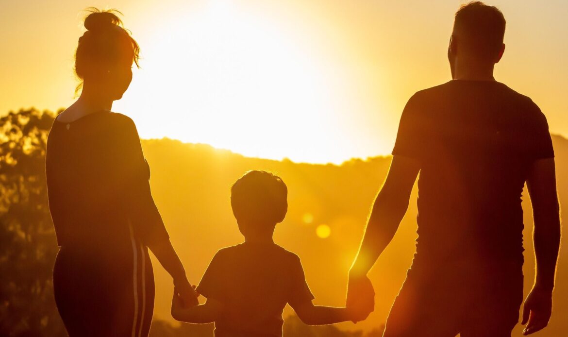 La Revolución de Loto lanza una guía gratuita sobre Constelaciones Familiares y los patrones que influyen en la vida personal